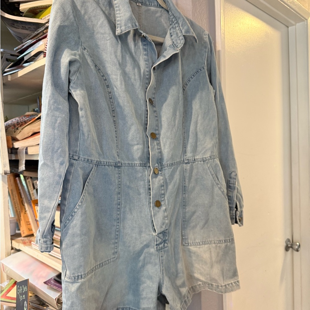 Blue Jumpsuit with Versatile Design